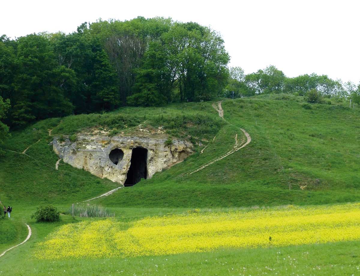 BALADE DE LA GROTTE DU DIABLE